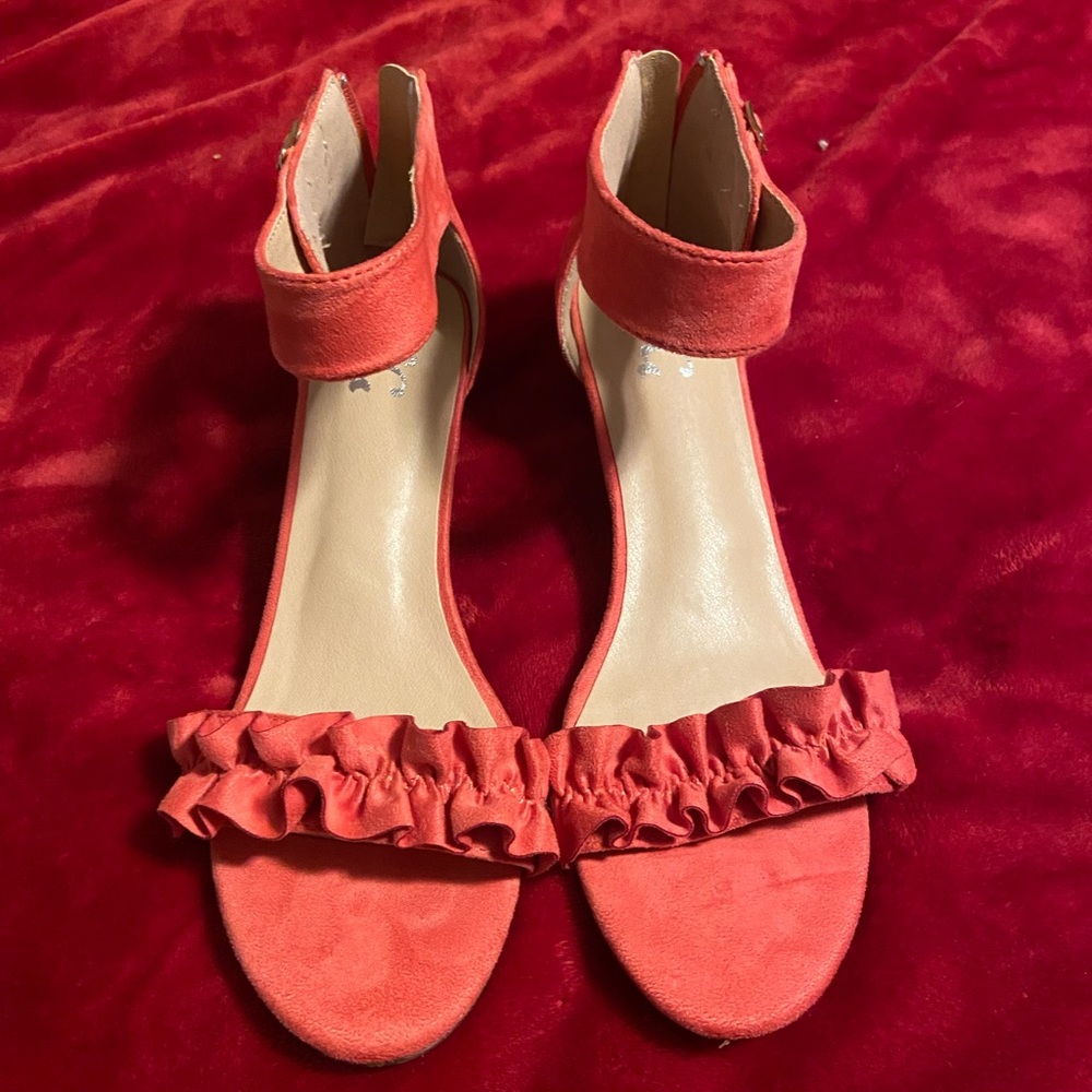 Ankle strap short heels, formal or fun!